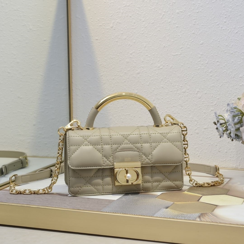 D*or top handle bags